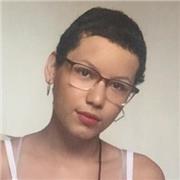 Enseñar a los niños español y arte para que fomenten su creatividad